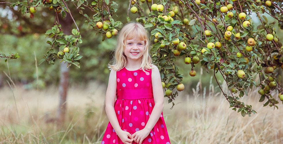 Children photoshoots in Oundle Northamptonshire